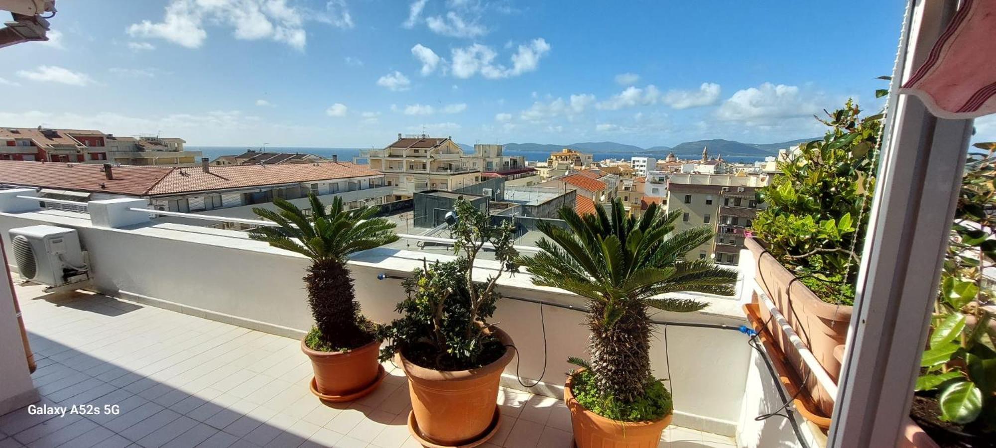 Appartamento Con Terrazza Альгеро Екстер'єр фото