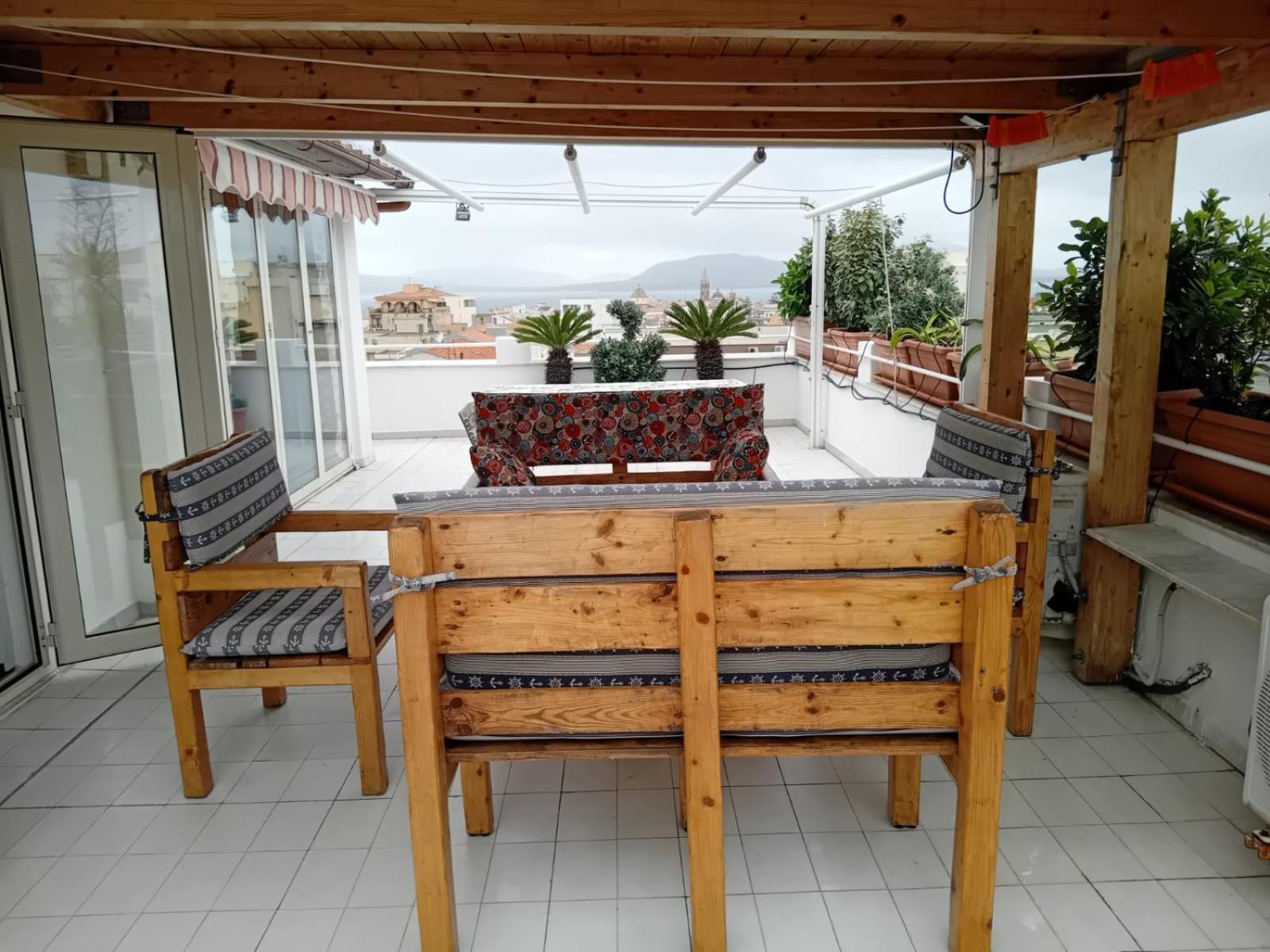 Appartamento Con Terrazza Альгеро Екстер'єр фото